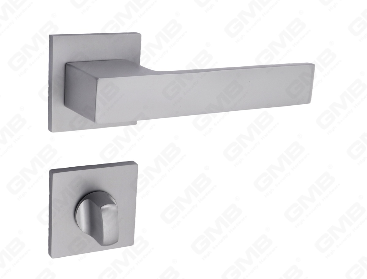 POIGN&Eacute;E EN ALUMINIUM_MG_5655