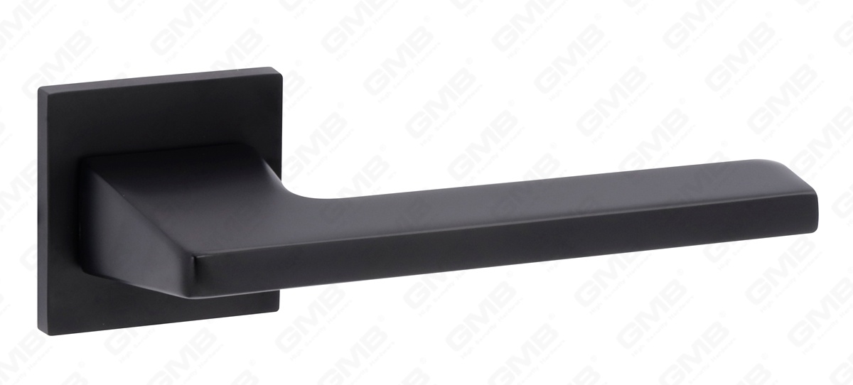 POIGN&Eacute;E EN ALUMINIUM_MG_8481