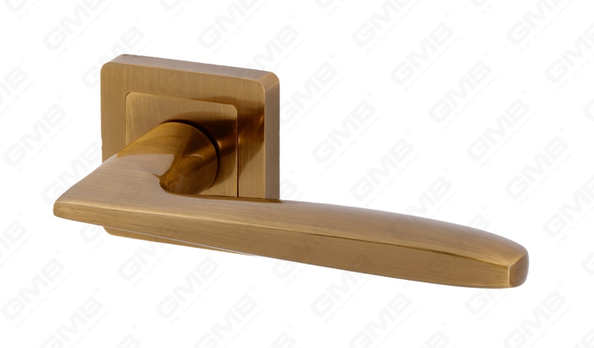 POIGN&Eacute;E EN ALUMINIUM_MG_2105