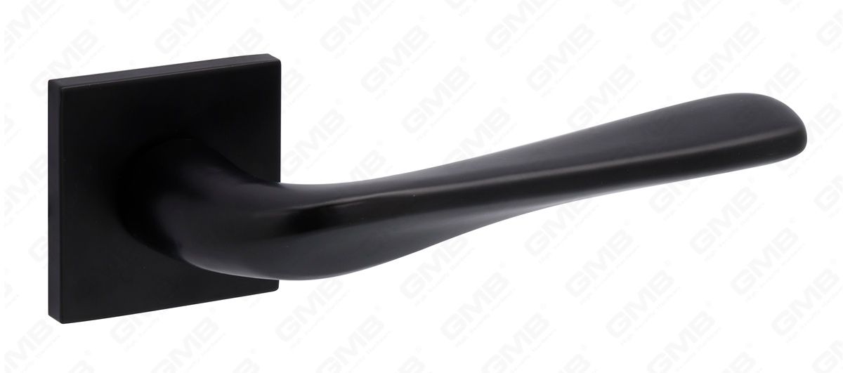 POIGN&Eacute;E EN ALUMINIUM_MG_0380