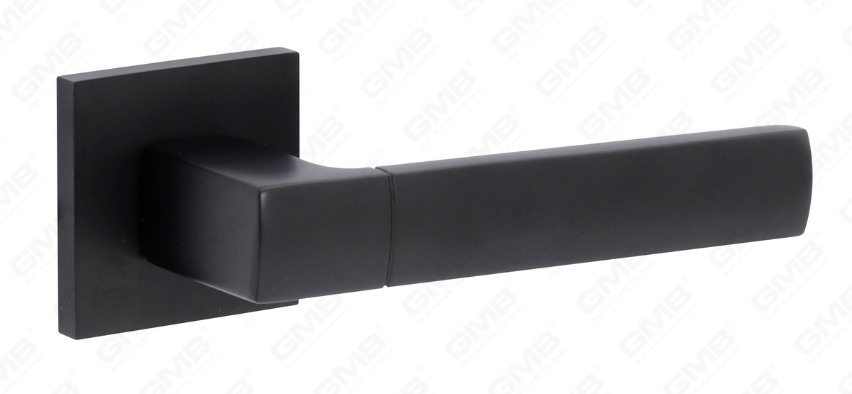 POIGN&Eacute;E EN ALUMINIUM_MG_8537