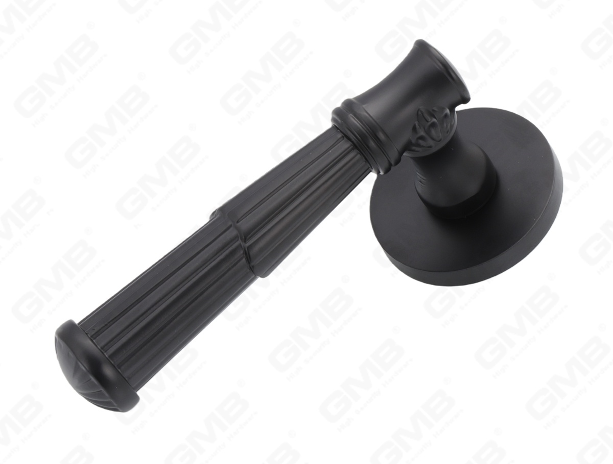 POIGN&Eacute;E EN ALUMINIUM_MG_0425