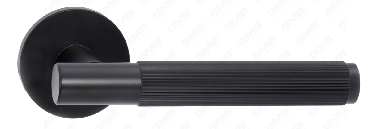 POIGN&Eacute;E EN ALUMINIUM_MG_8287