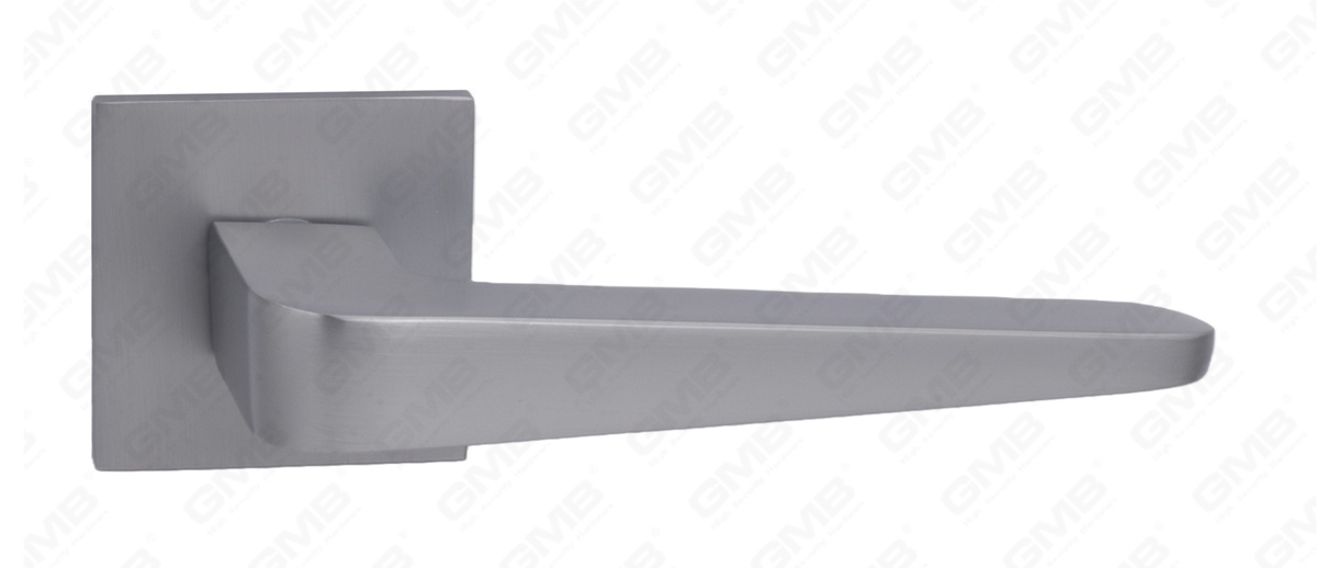 POIGN&Eacute;E EN ALUMINIUM_MG_5650