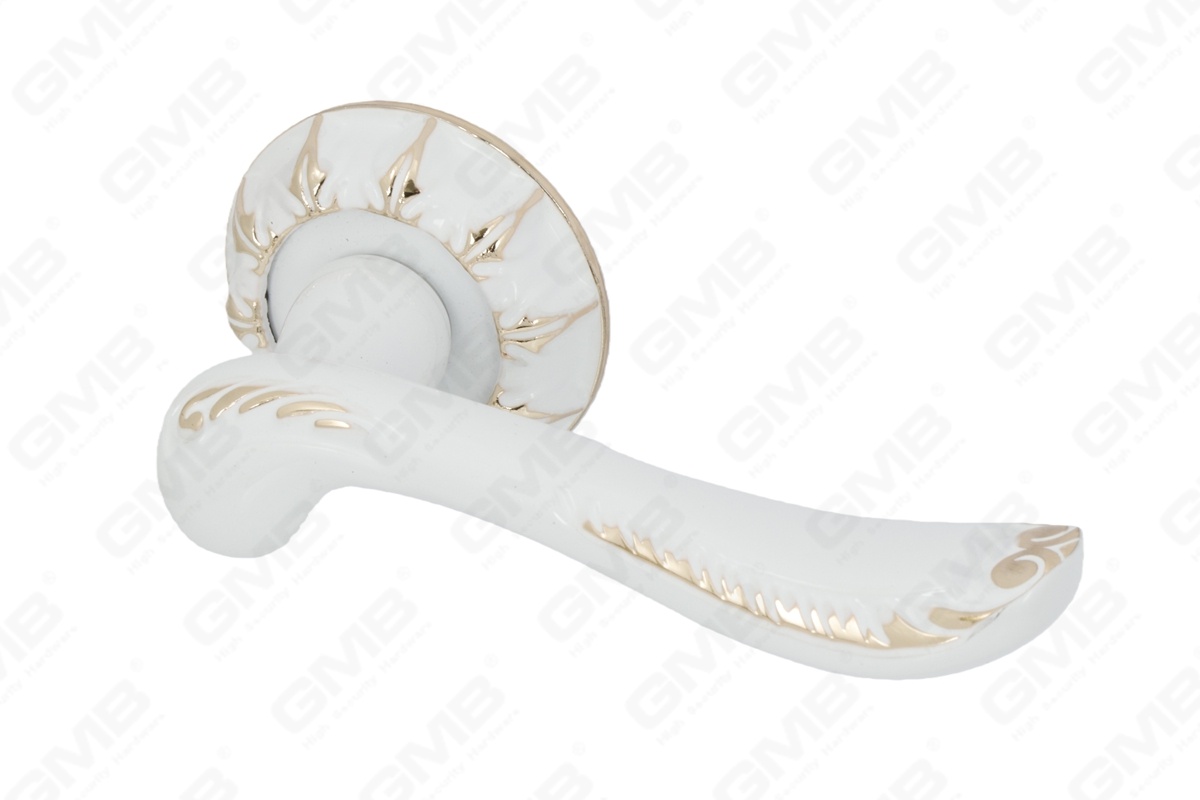 POIGN&Eacute;E EN ALUMINIUM_MG_9915