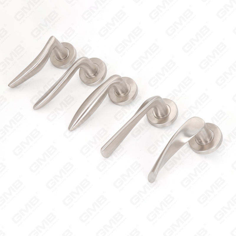 Poign&eacute;e en acier inoxydable_MG_0372