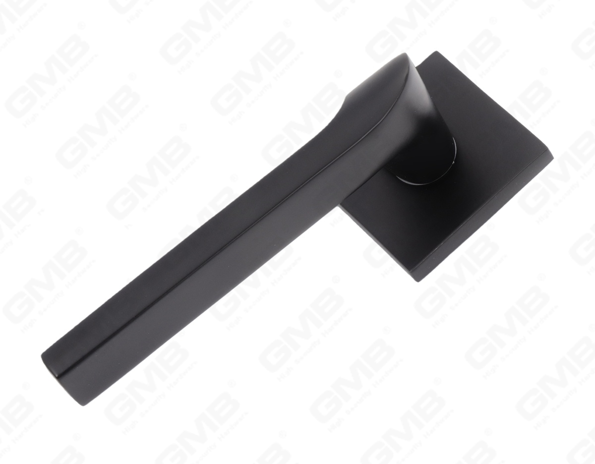 POIGN&Eacute;E EN ALUMINIUM_MG_5297