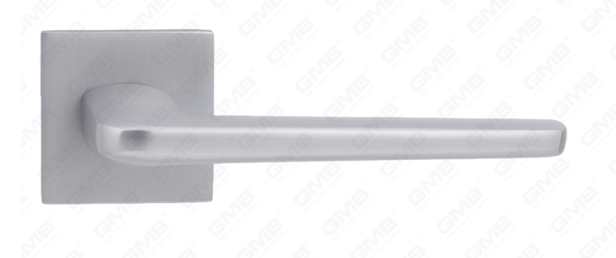 POIGN&Eacute;E EN ALUMINIUM_MG_5336