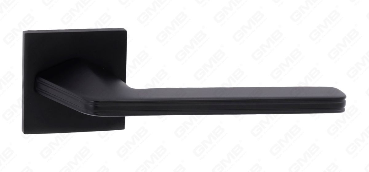 POIGN&Eacute;E EN ALUMINIUM_MG_8418