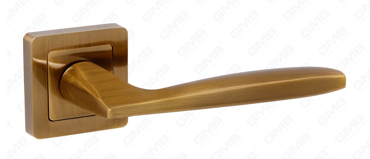 POIGN&Eacute;E EN ALUMINIUM1_MG_2103