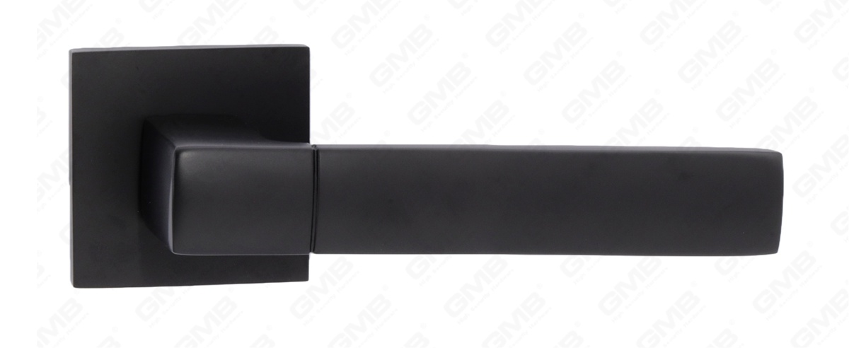 POIGN&Eacute;E EN ALUMINIUM_MG_8541