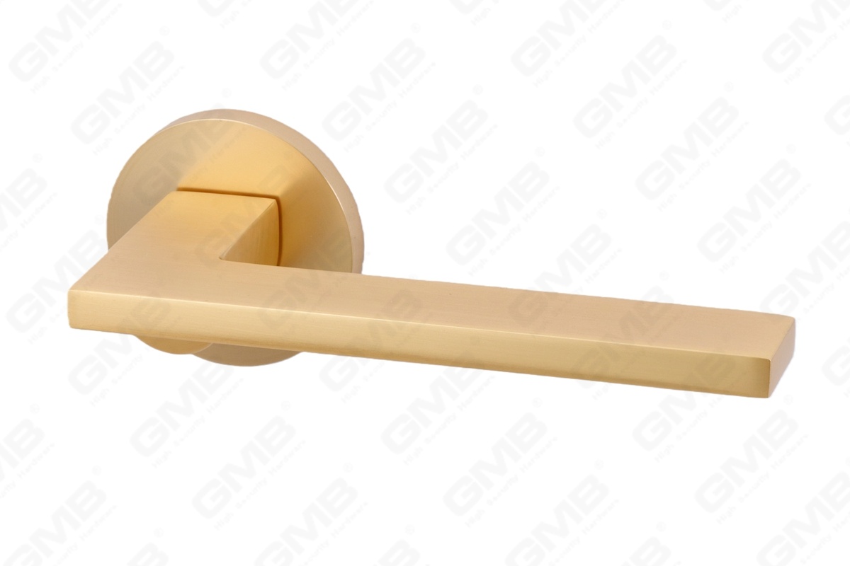 POIGN&Eacute;E EN ALUMINIUM_MG_2196