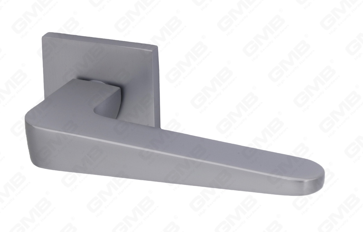 POIGN&Eacute;E EN ALUMINIUM_MG_5651