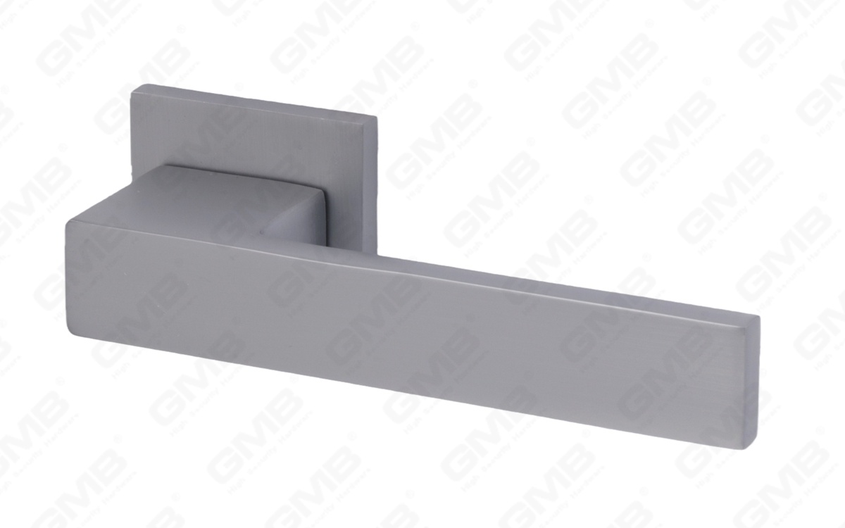 POIGN&Eacute;E EN ALUMINIUM_MG_5673