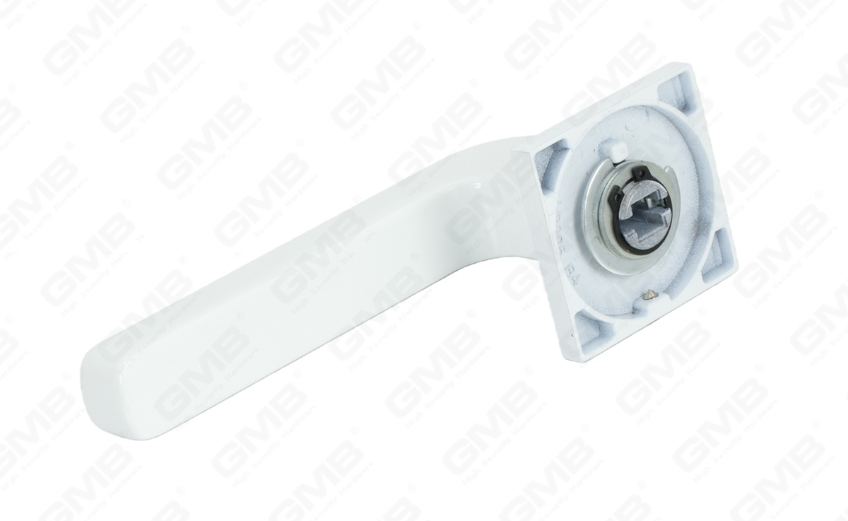 POIGN&Eacute;E EN ALUMINIUM_MG_9471