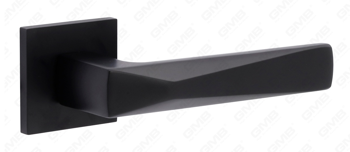 POIGN&Eacute;E EN ALUMINIUM_MG_8435