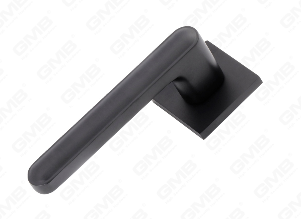 POIGN&Eacute;E EN ALUMINIUM_MG_8495