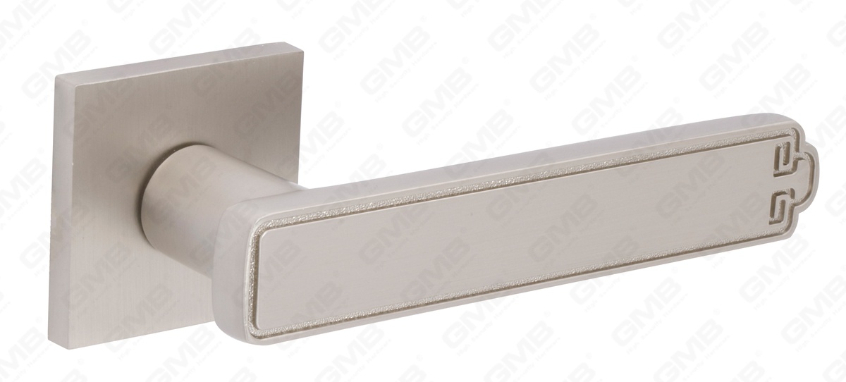 POIGN&Eacute;E EN ALUMINIUM_MG_8228