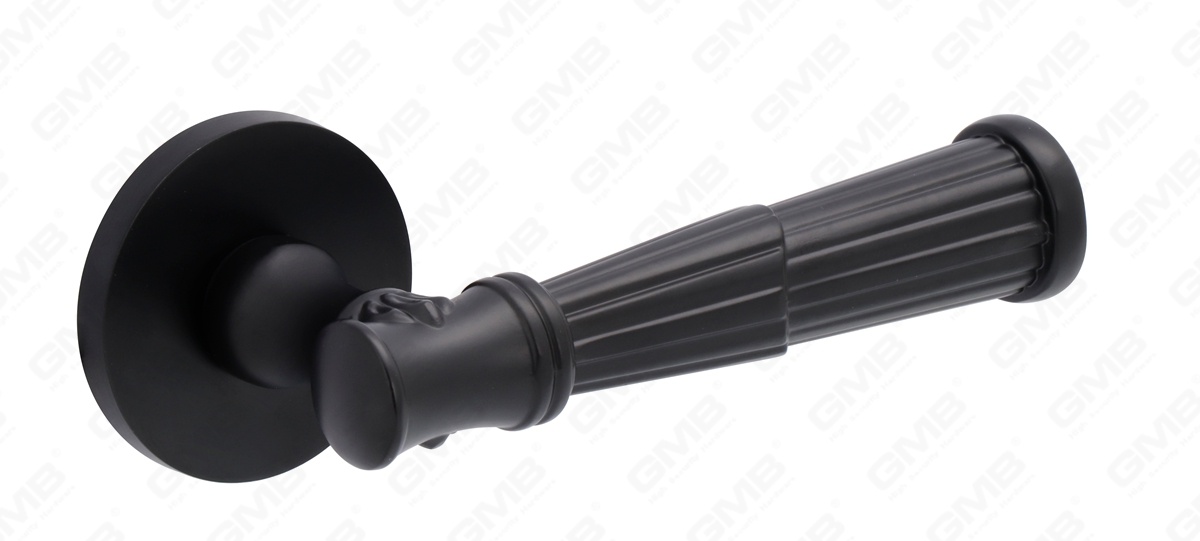 POIGN&Eacute;E EN ALUMINIUM_MG_0422