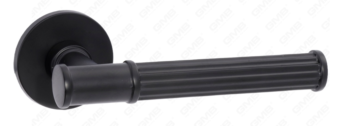 POIGN&Eacute;E EN ALUMINIUM_MG_8267