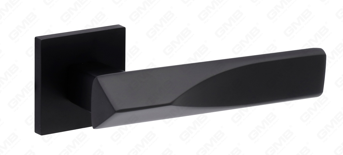 POIGN&Eacute;E EN ALUMINIUM_MG_8467