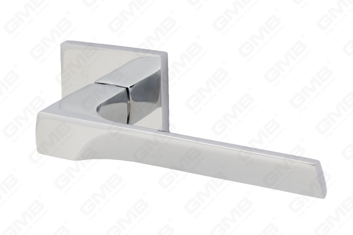 POIGN&Eacute;E EN ALUMINIUM_MG_2050