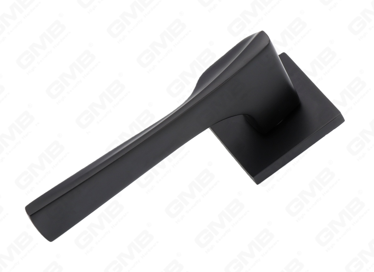 POIGN&Eacute;E EN ALUMINIUM_MG_0413