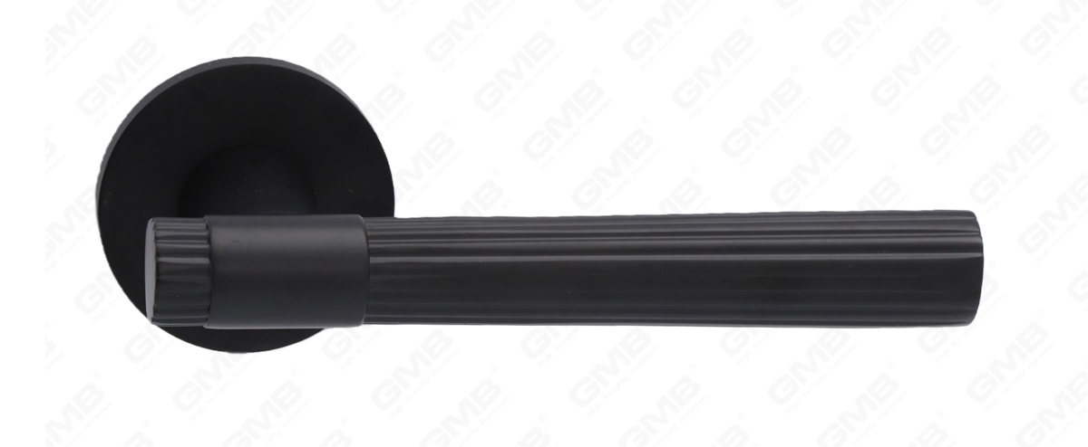 POIGN&Eacute;E EN ALUMINIUM_MG_0427