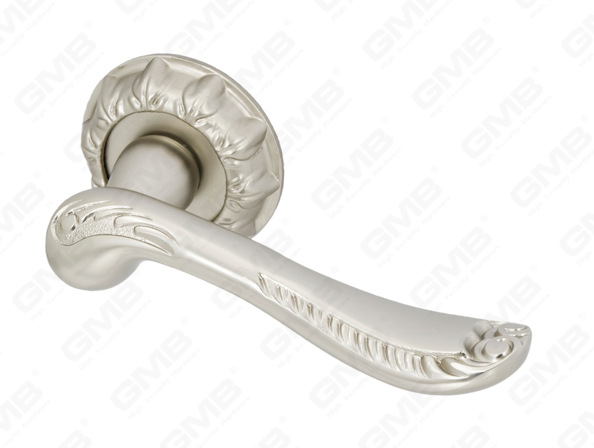 POIGN&Eacute;E EN ALUMINIUM_MG_9948