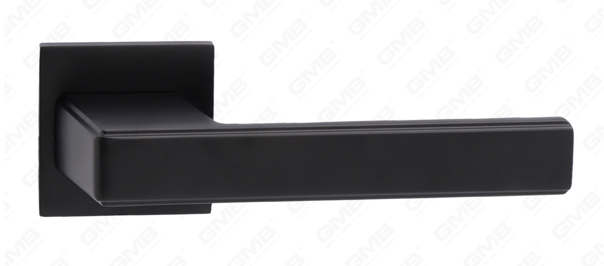 POIGN&Eacute;E EN ALUMINIUM_MG_0406