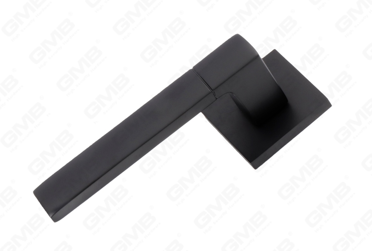 POIGN&Eacute;E EN ALUMINIUM_MG_8543