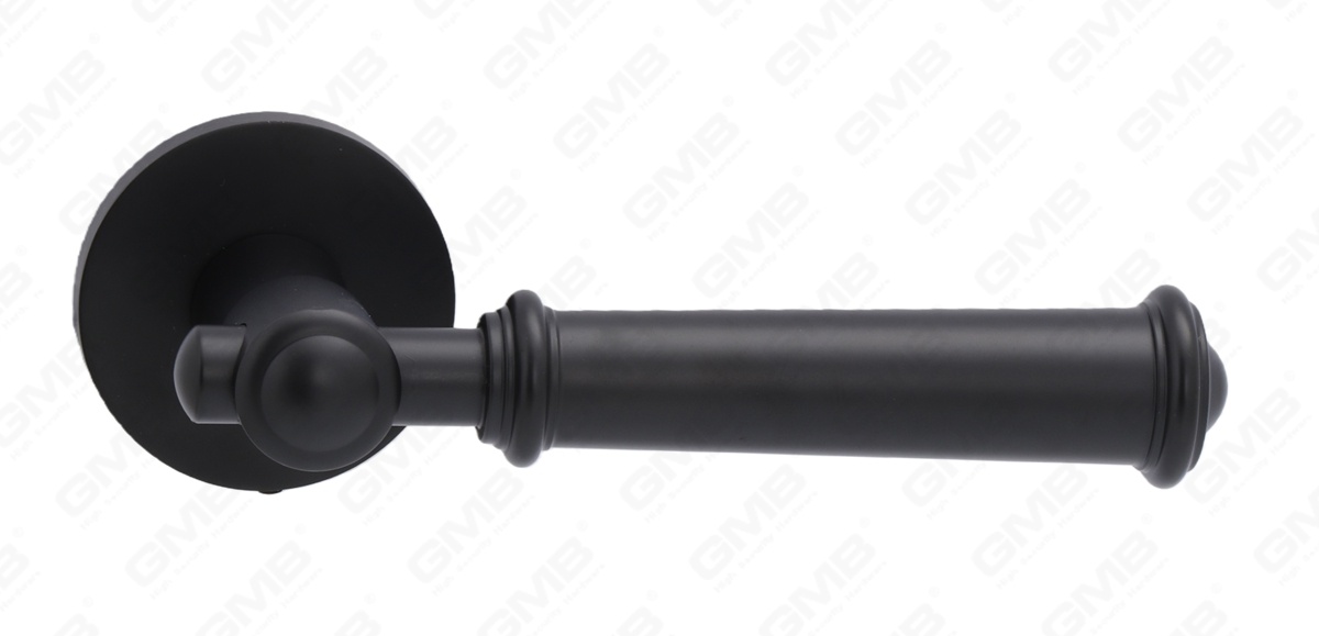 POIGN&Eacute;E EN ALUMINIUM_MG_0419