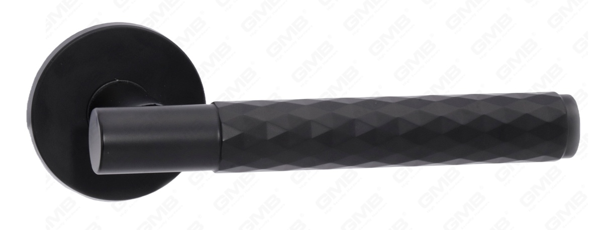 POIGN&Eacute;E EN ALUMINIUM_MG_8278