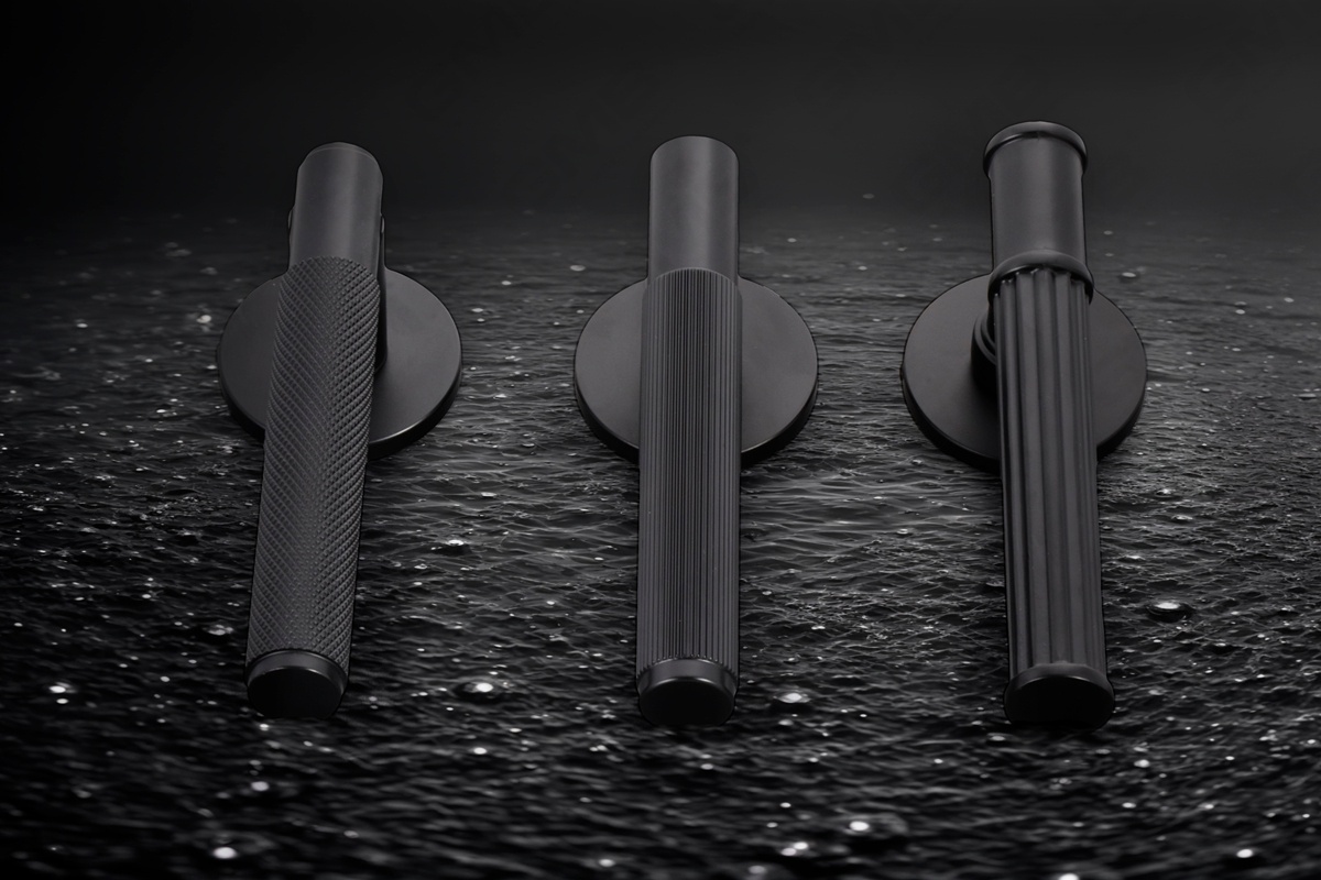 POIGN&Eacute;E EN ALUMINIUM_MG_8564-恢复的