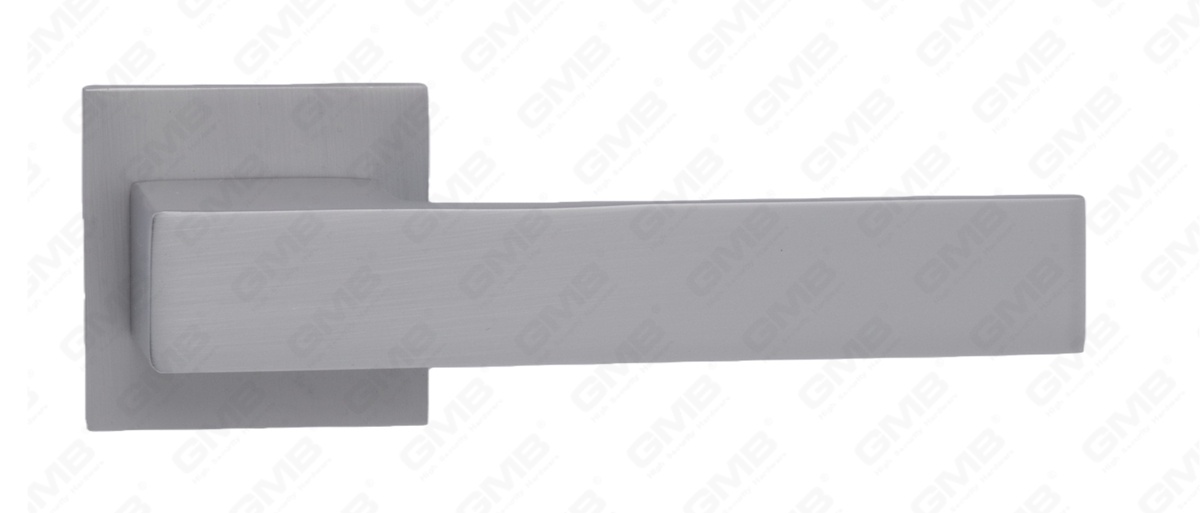 POIGN&Eacute;E EN ALUMINIUM_MG_5668