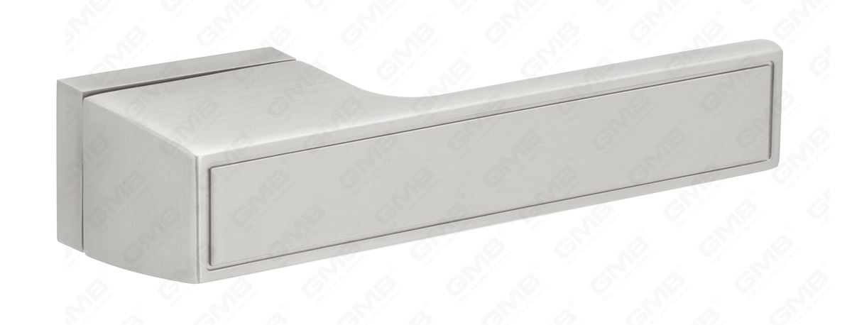 POIGN&Eacute;E EN ALUMINIUM_MG_0387-2