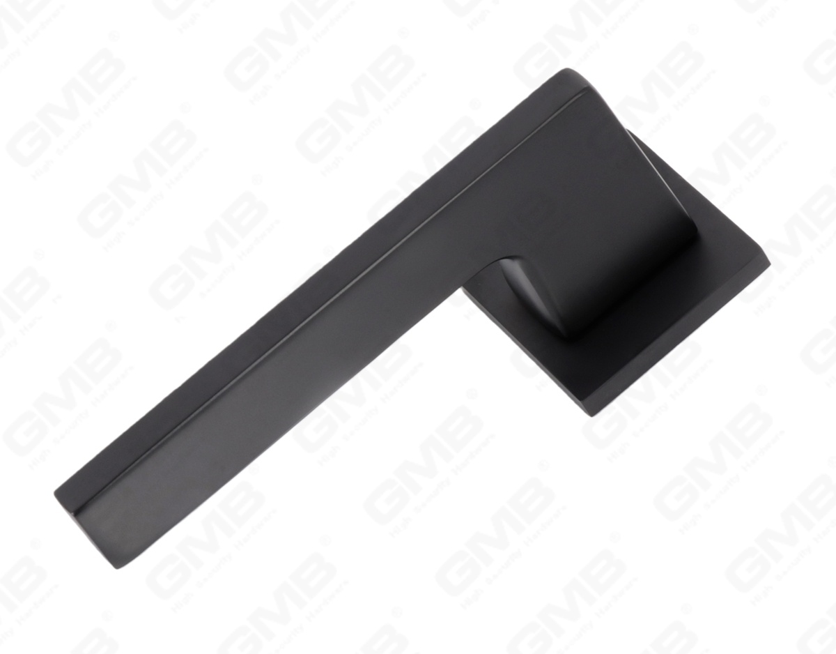 POIGN&Eacute;E EN ALUMINIUM_MG_8487