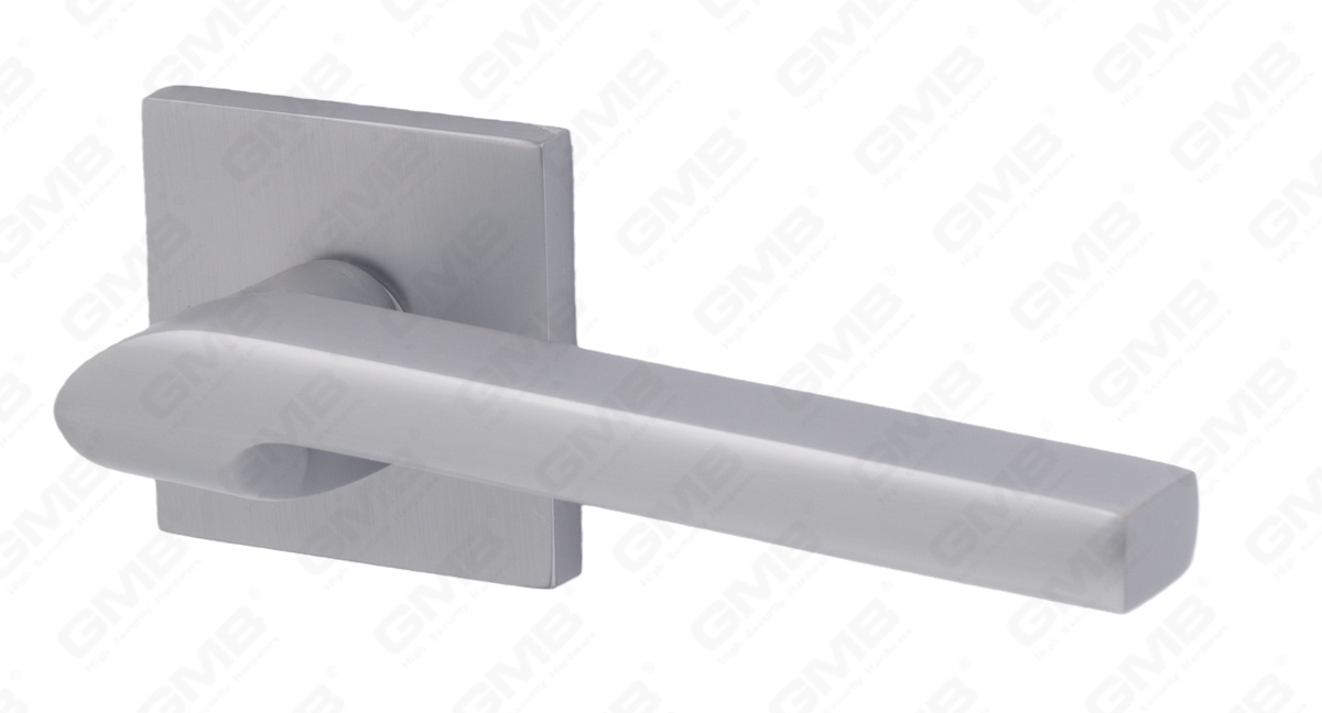 POIGN&Eacute;E EN ALUMINIUM_MG_5303