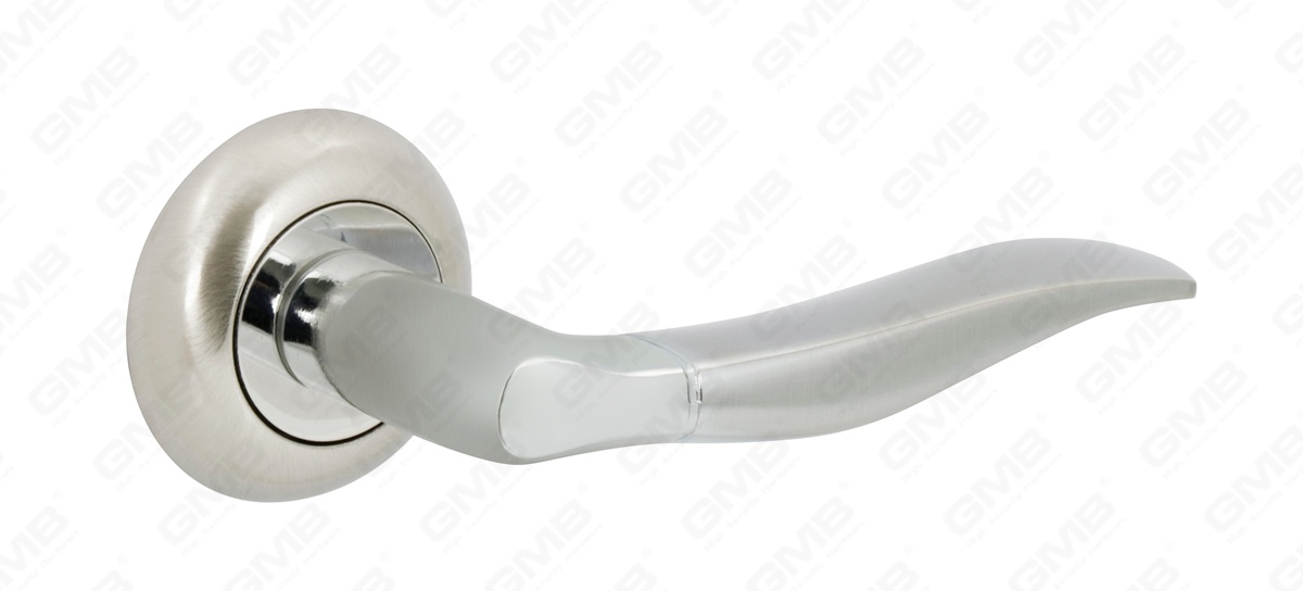 POIGN&Eacute;E EN ALUMINIUMaa_MG_9804