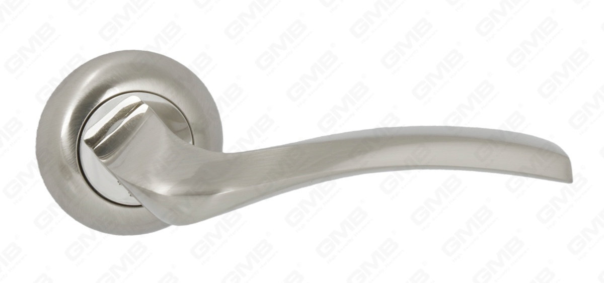 POIGN&Eacute;E EN ALUMINIUM_MG_9786