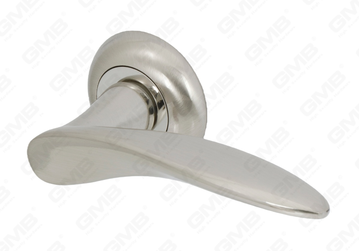 POIGN&Eacute;E EN ALUMINIUM_MG_9743