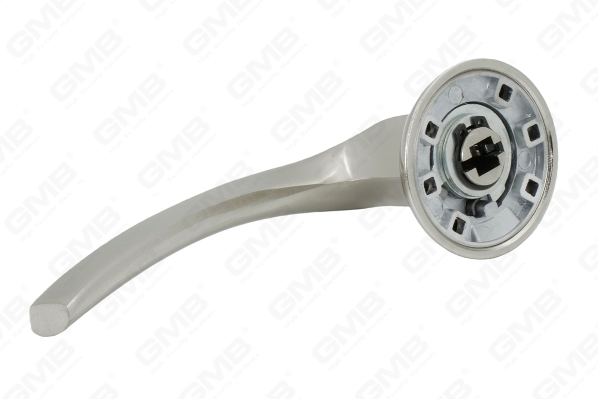 POIGN&Eacute;E EN ALUMINIUM_MG_9799