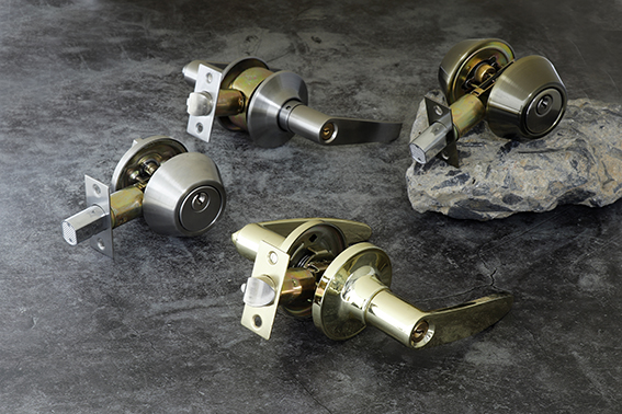 Bouton et serrure tubulaire