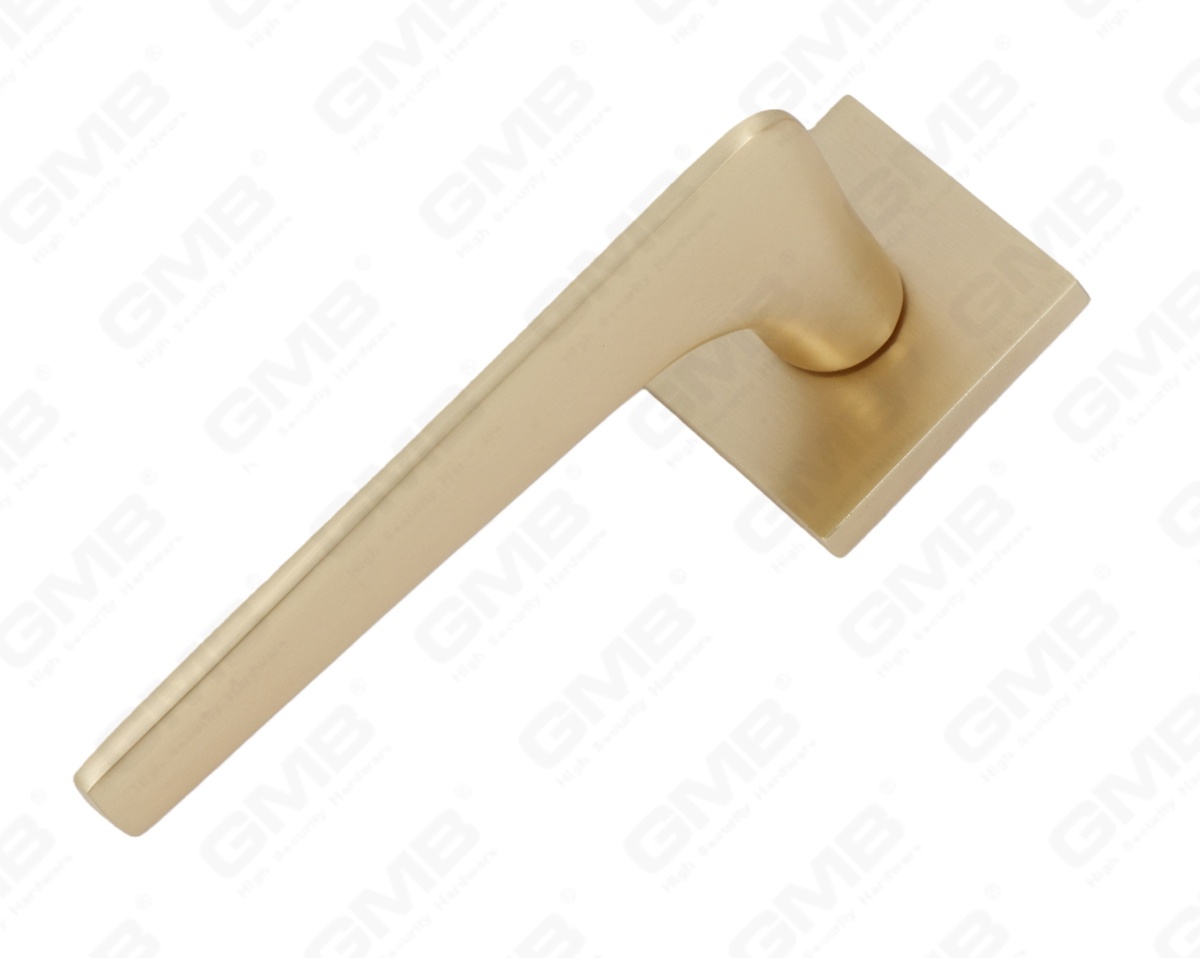 POIGN&Eacute;E EN ALUMINIUM_MG_5622