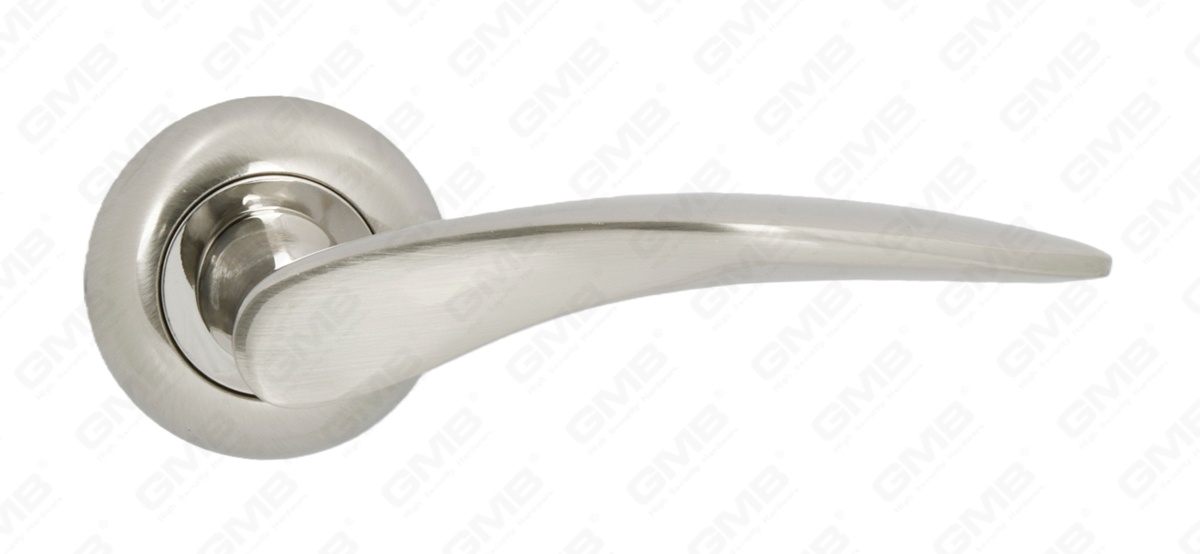 POIGN&Eacute;E EN ALUMINIUM_MG_9736