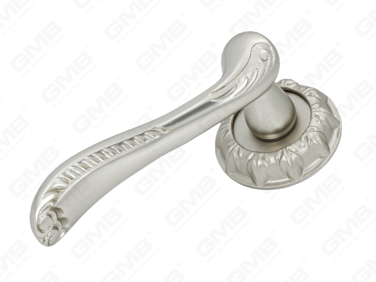 POIGN&Eacute;E EN ALUMINIUM_MG_9953