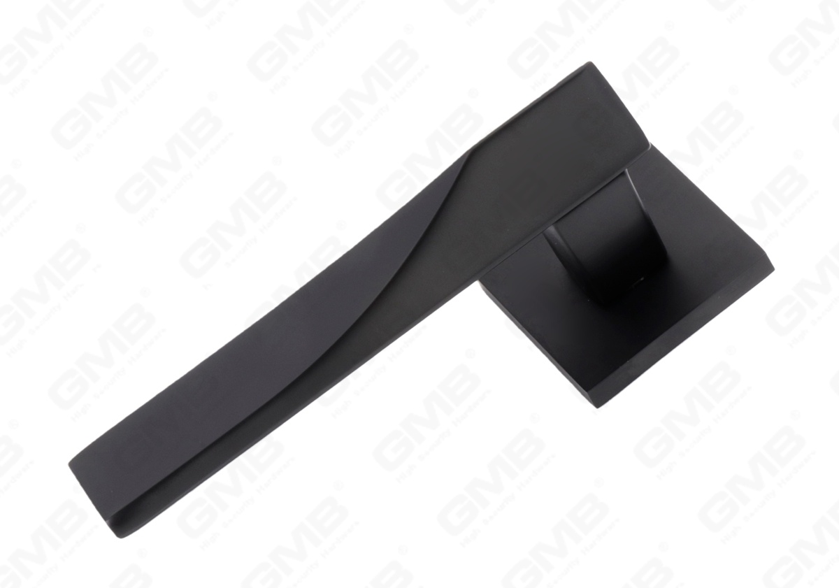 POIGN&Eacute;E EN ALUMINIUM_MG_8473