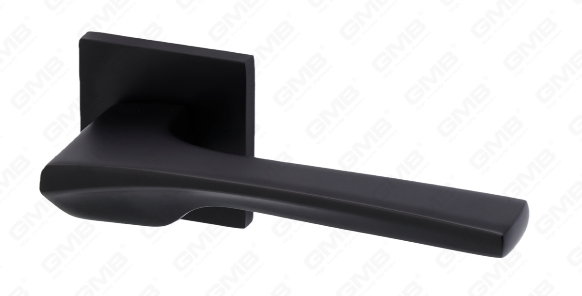 POIGN&Eacute;E EN ALUMINIUM_MG_0412