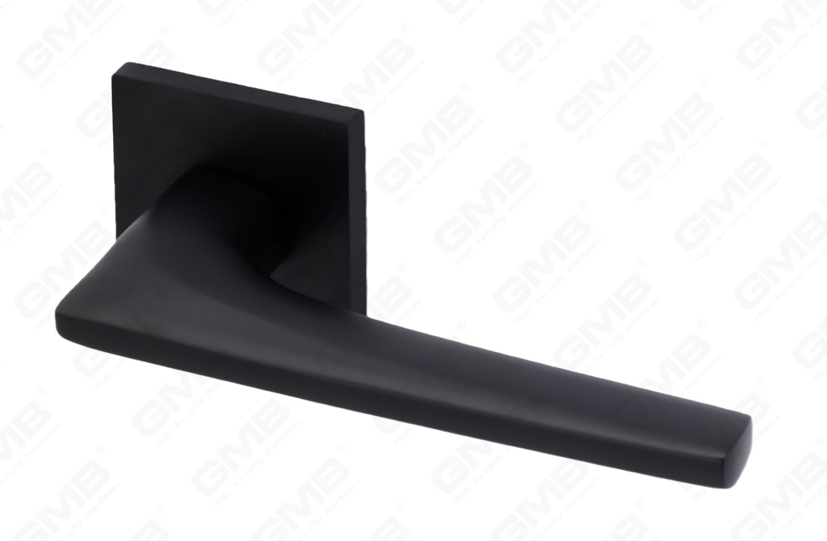 POIGN&Eacute;E EN ALUMINIUM_MG_0403