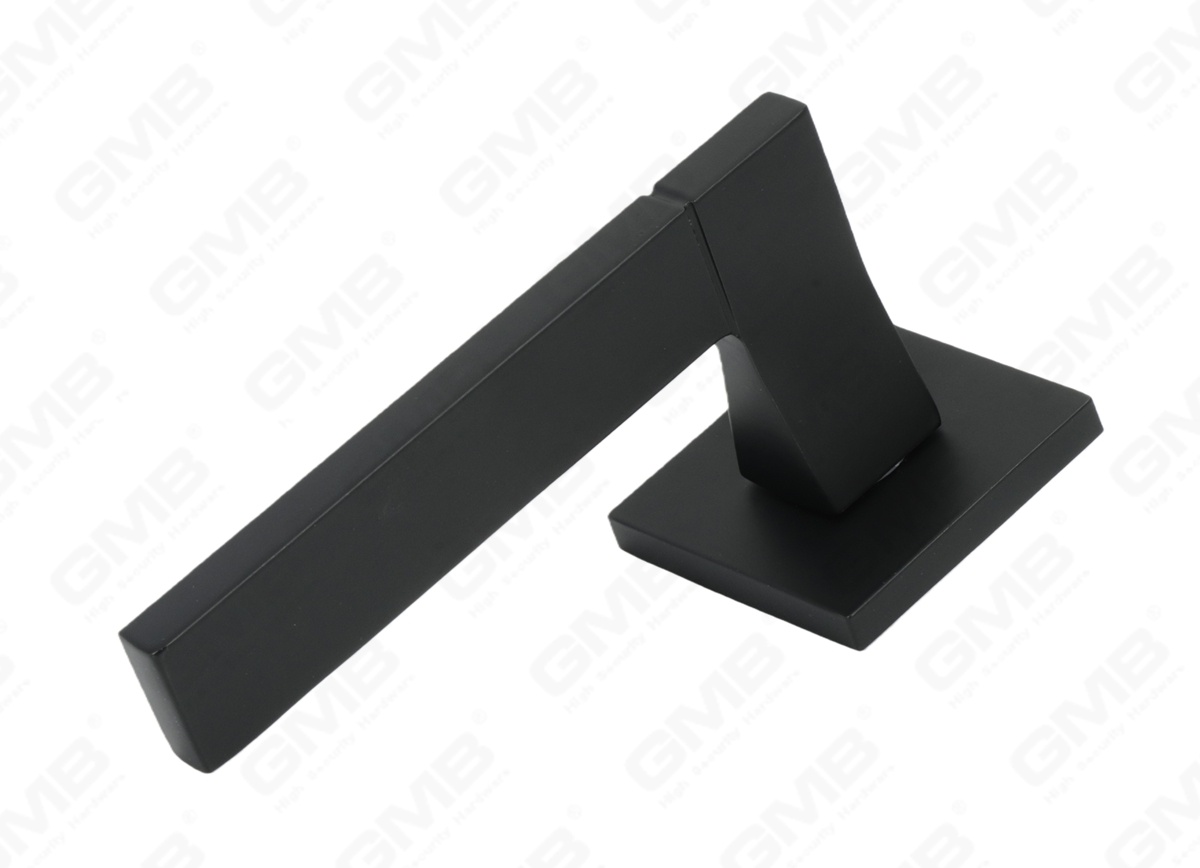 POIGN&Eacute;E EN ALUMINIUM_MG_9350